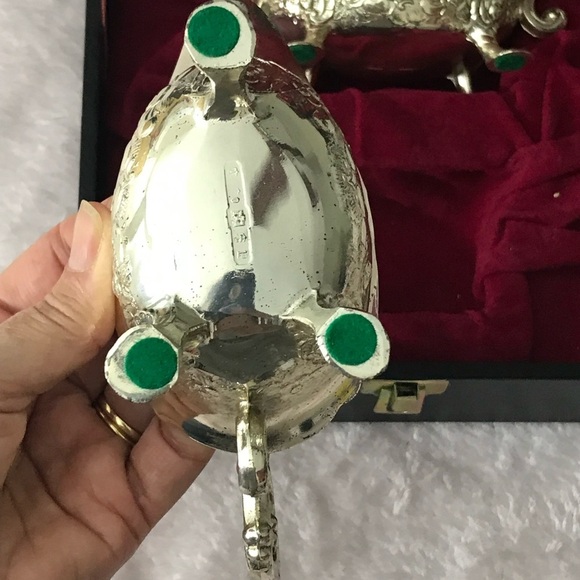 Collectible Silver Stamped Silver Plated Cream Sugar Set w Deluxe Box vintage - Picture 16 of 16
